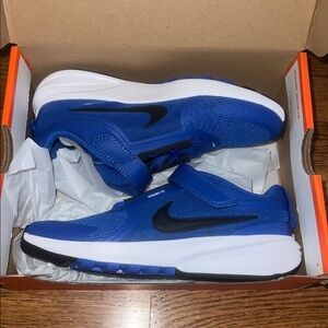 Nike Royal Blue Athletic Shoes